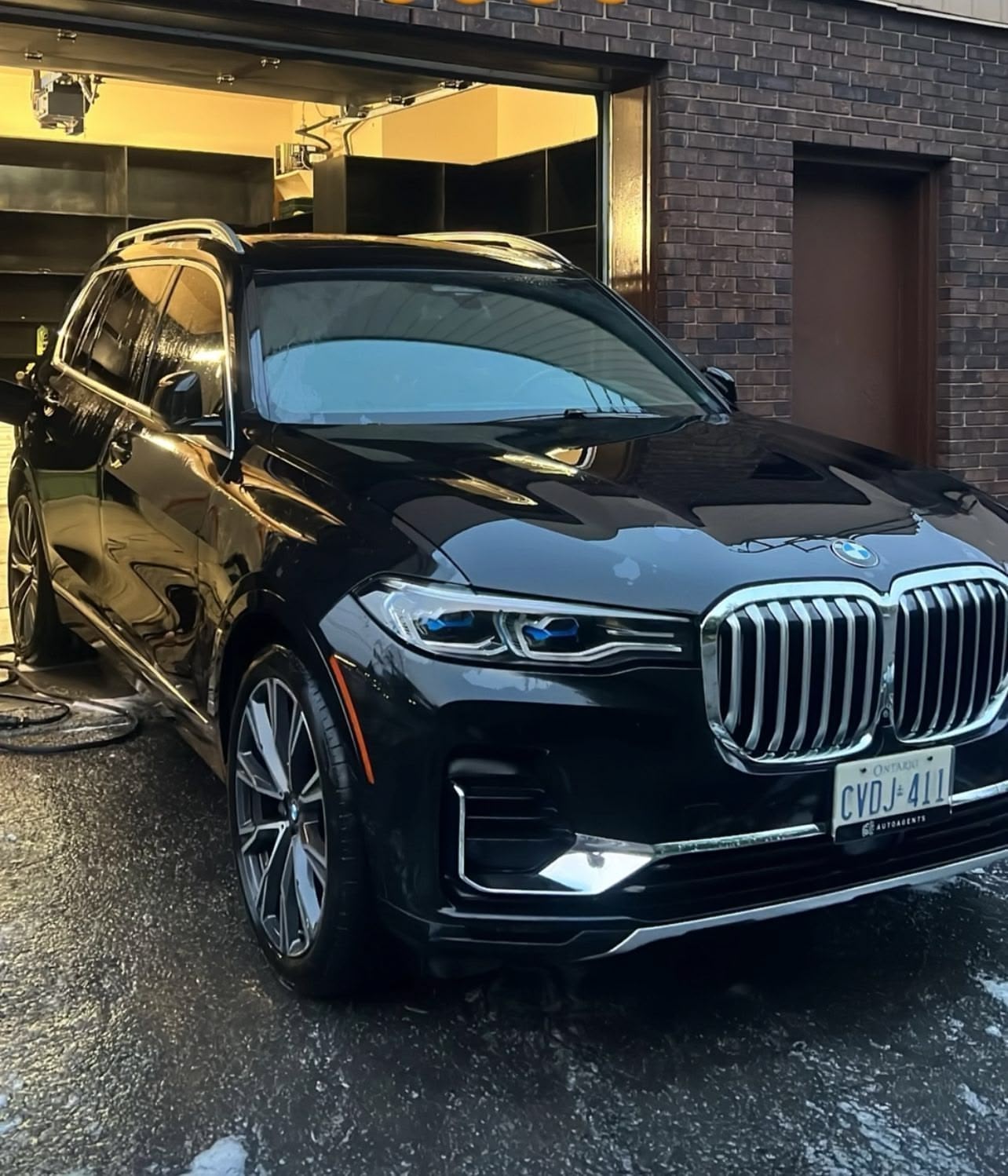 Car detailing service